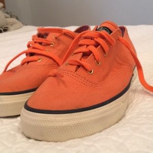 Sperry top sider boating shoes